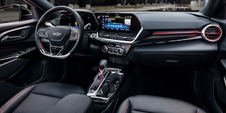 Suv deportiva con cabina centrada en el conductor rediseñada para Chevrolet Trax 2025